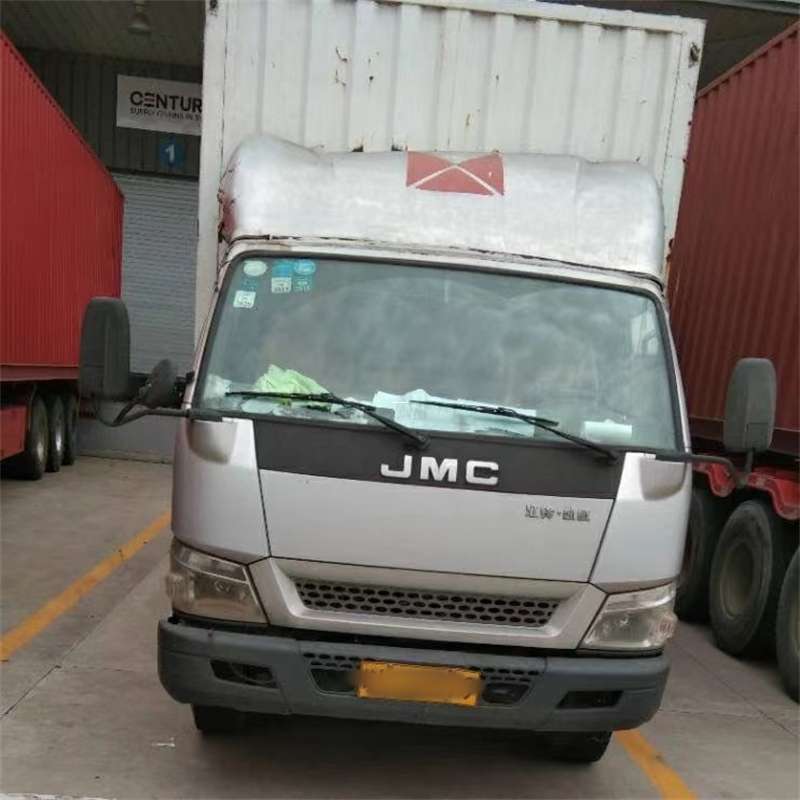呼兰区霍城县：物流专线的高效货运之旅